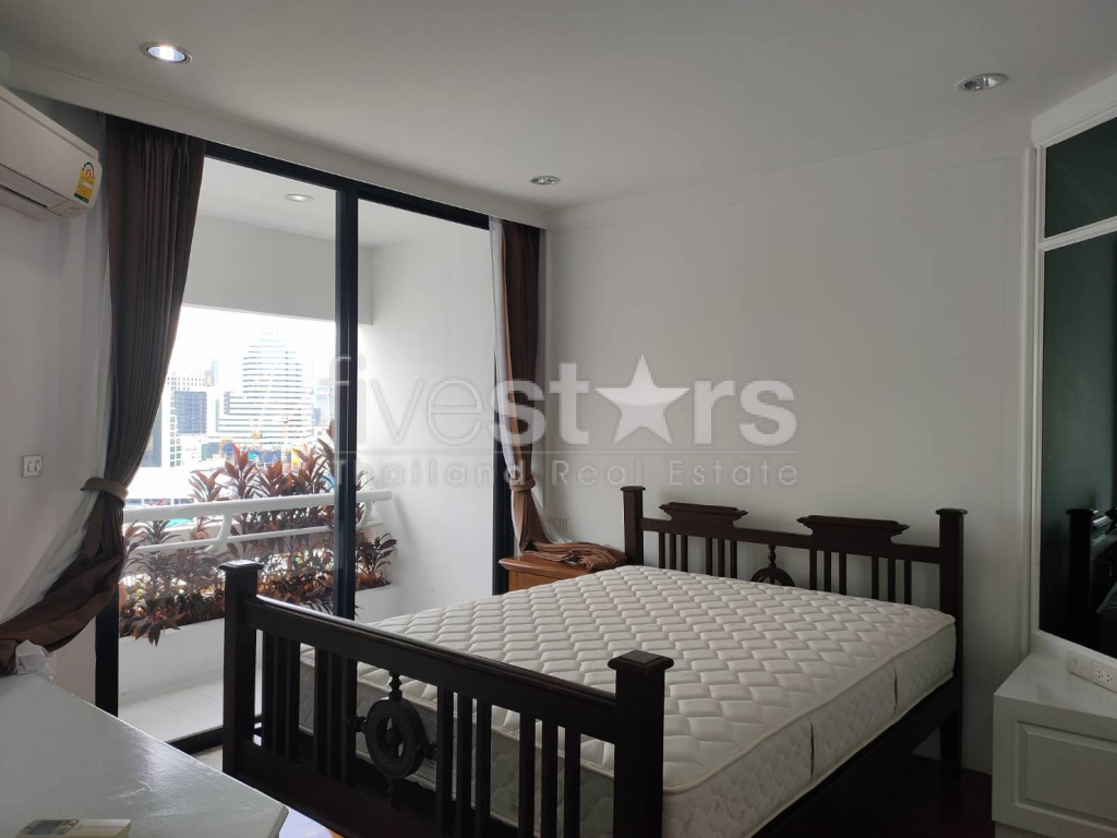 Condo de 3 chambres à louer près de la station BTS Chong Nonsi, photo 11