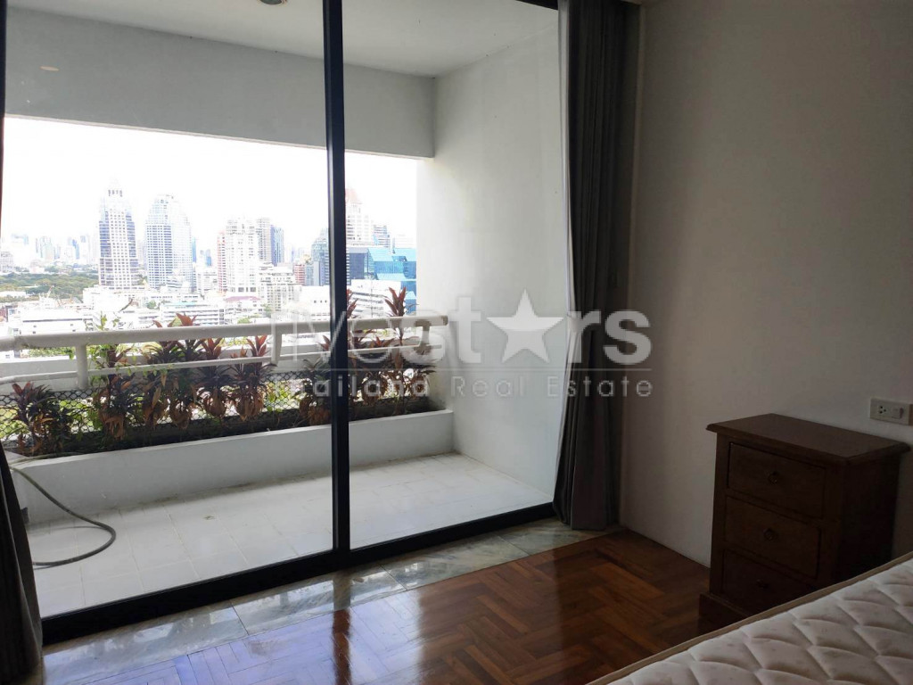 Condo de 3 chambres à louer près de la station BTS Chong Nonsi, photo 10