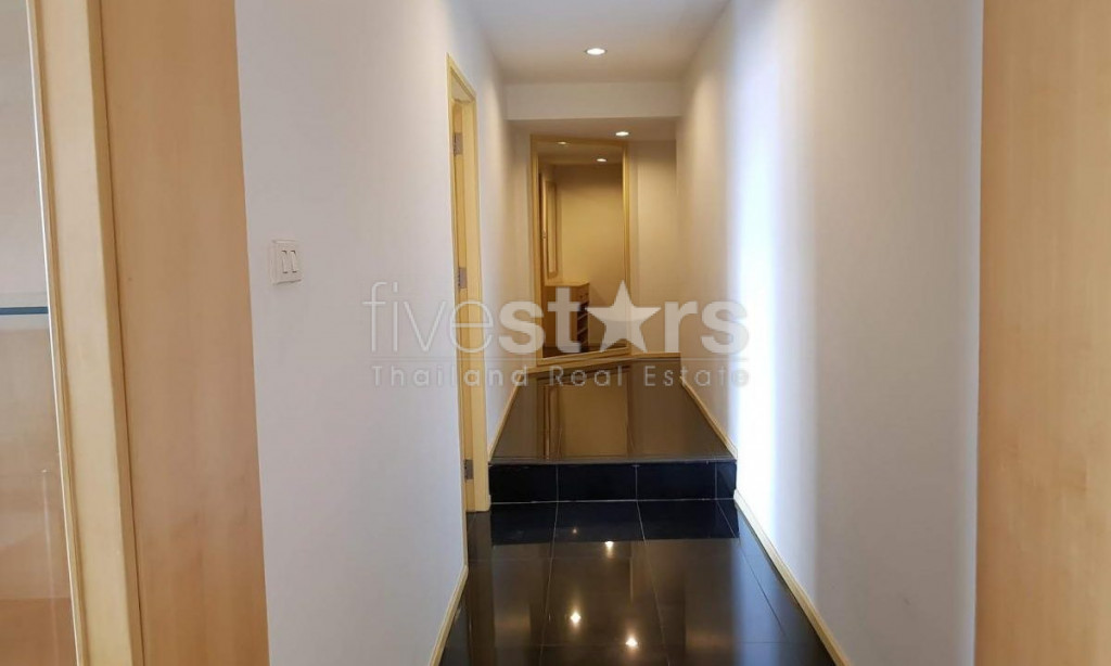 Condo 3 chambres à louer sur Silom, photo 9
