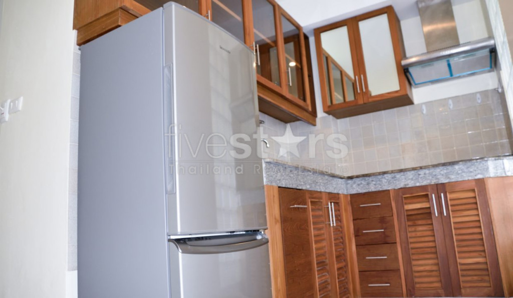 2-bedroom condo for rent on Silom, photo 12