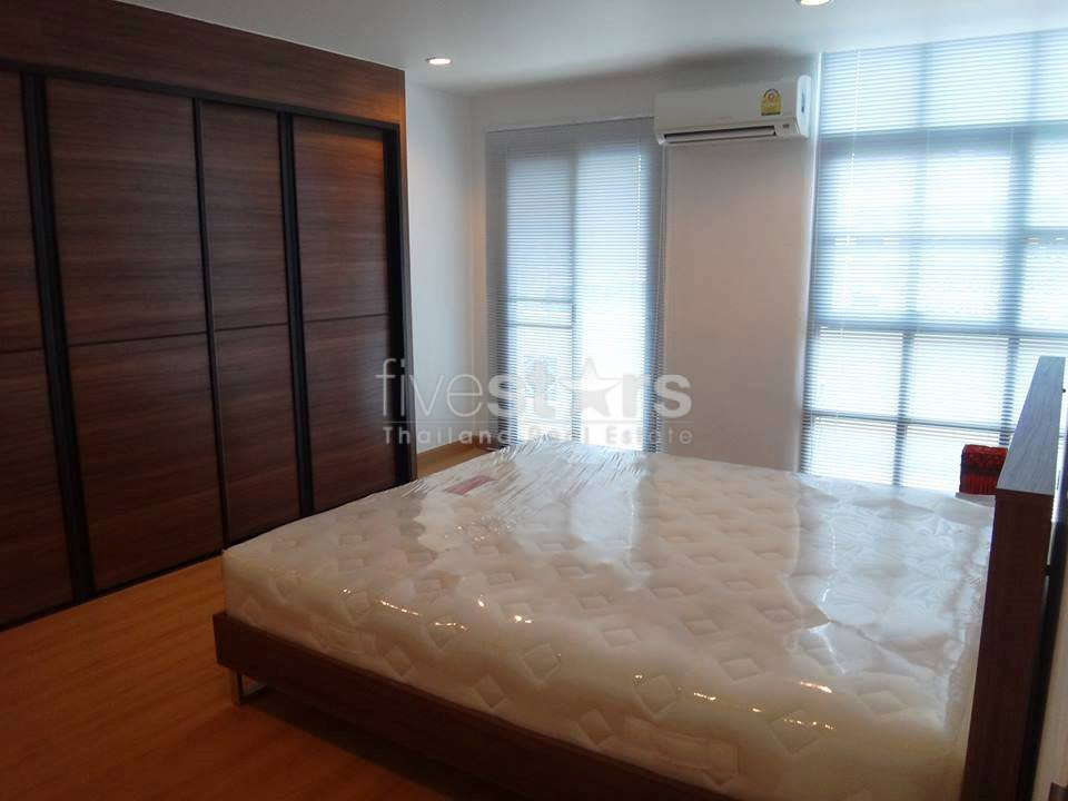 Condo 2 chambres à louer sur Silom, photo 4