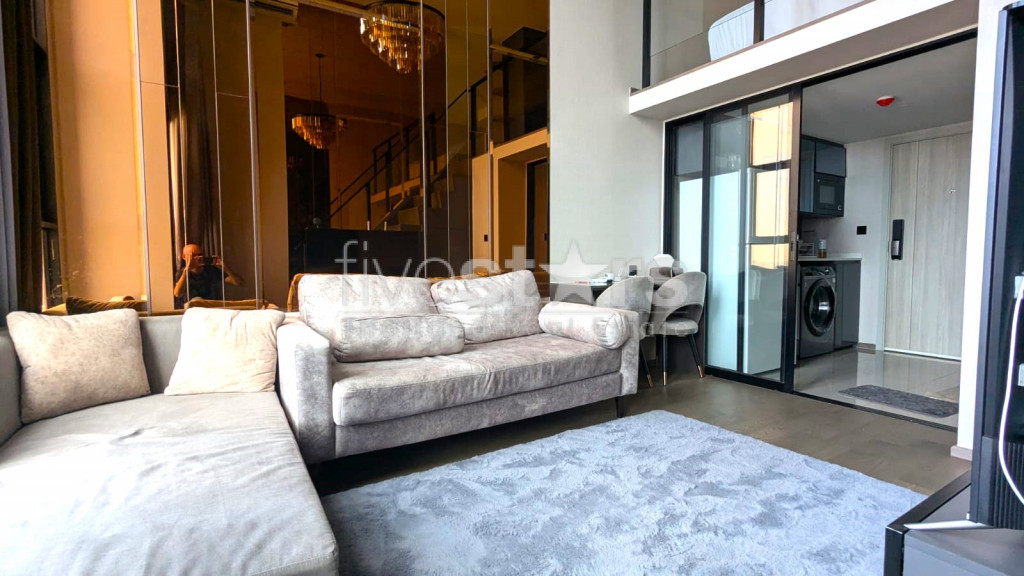 Duplex 1 chambre à louer à Samyan, Rama 4 proche du MRT, photo 2