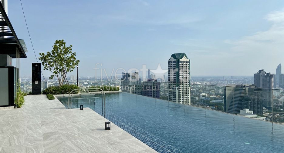 Duplex 1 chambre à louer près de Silom road et du BTS Surasak, photo 9
