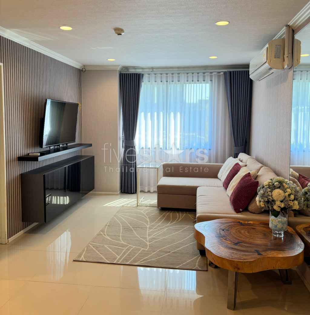 Appartement de 2 chambres à louer à Silom