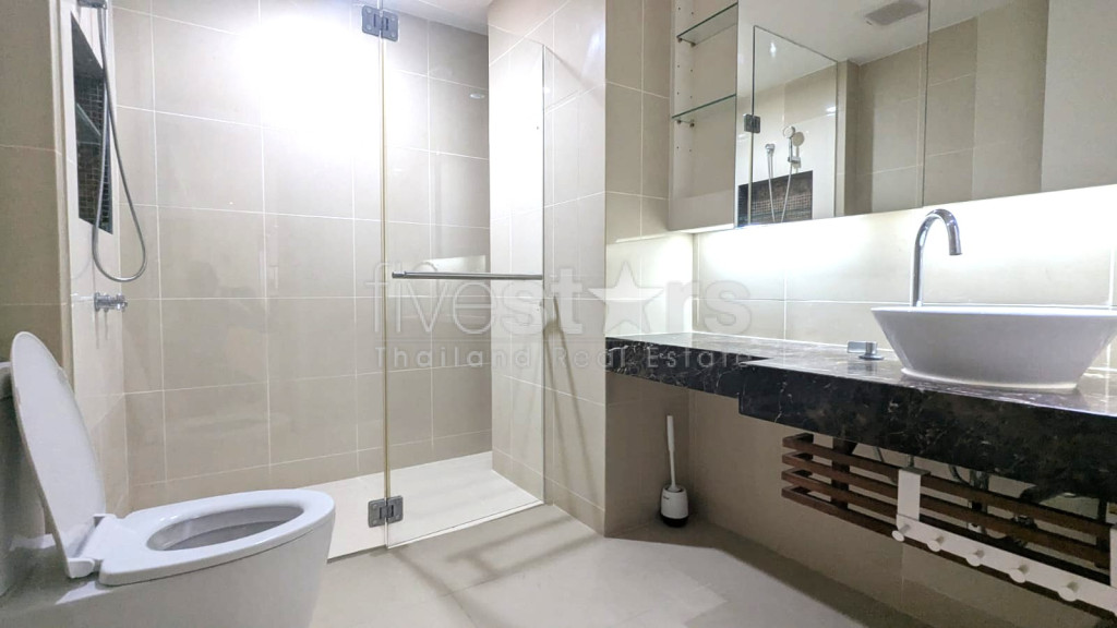 3 bedroom condo for rent close to Saladaeng BTS Station, photo 12