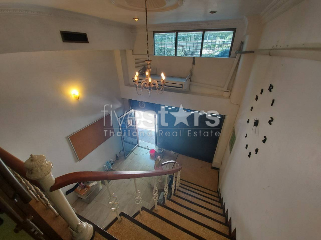 Immeuble commercial de 7 chambres à vendre sur Surawong - Silom, photo 7