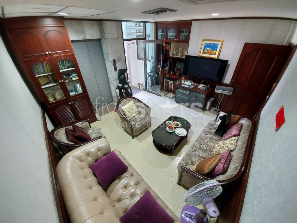 Immeuble commercial de 7 chambres à vendre sur Surawong - Silom, photo 15