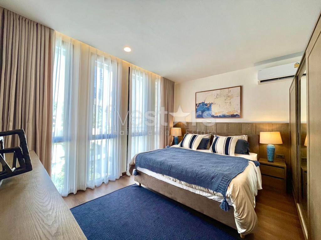 Stunning townhouse with 3 bedrooms and rooftop terrace for rent in Silom, photo 8
