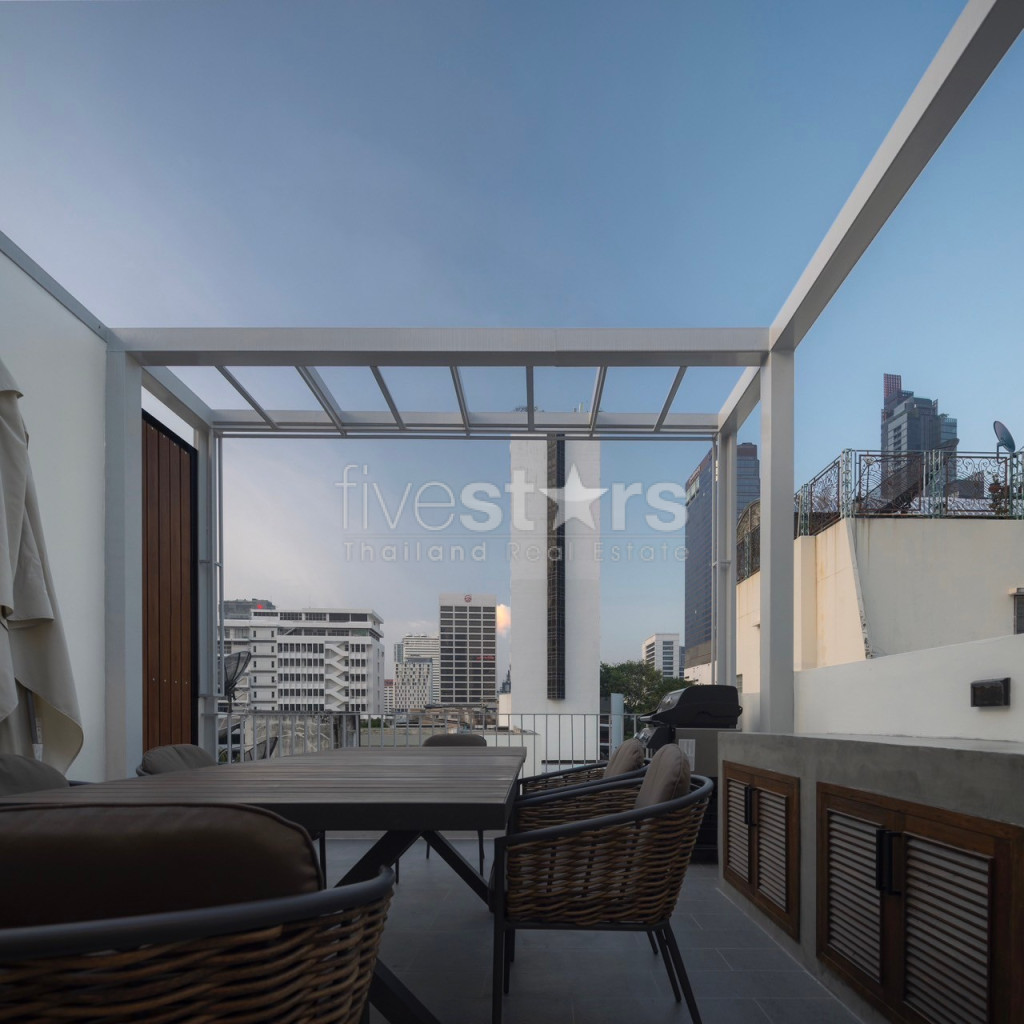 Stunning townhouse with 3 bedrooms and rooftop terrace for rent in Silom, photo 16