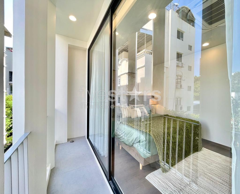Stunning townhouse with 3 bedrooms and rooftop terrace for rent in Silom, photo 11