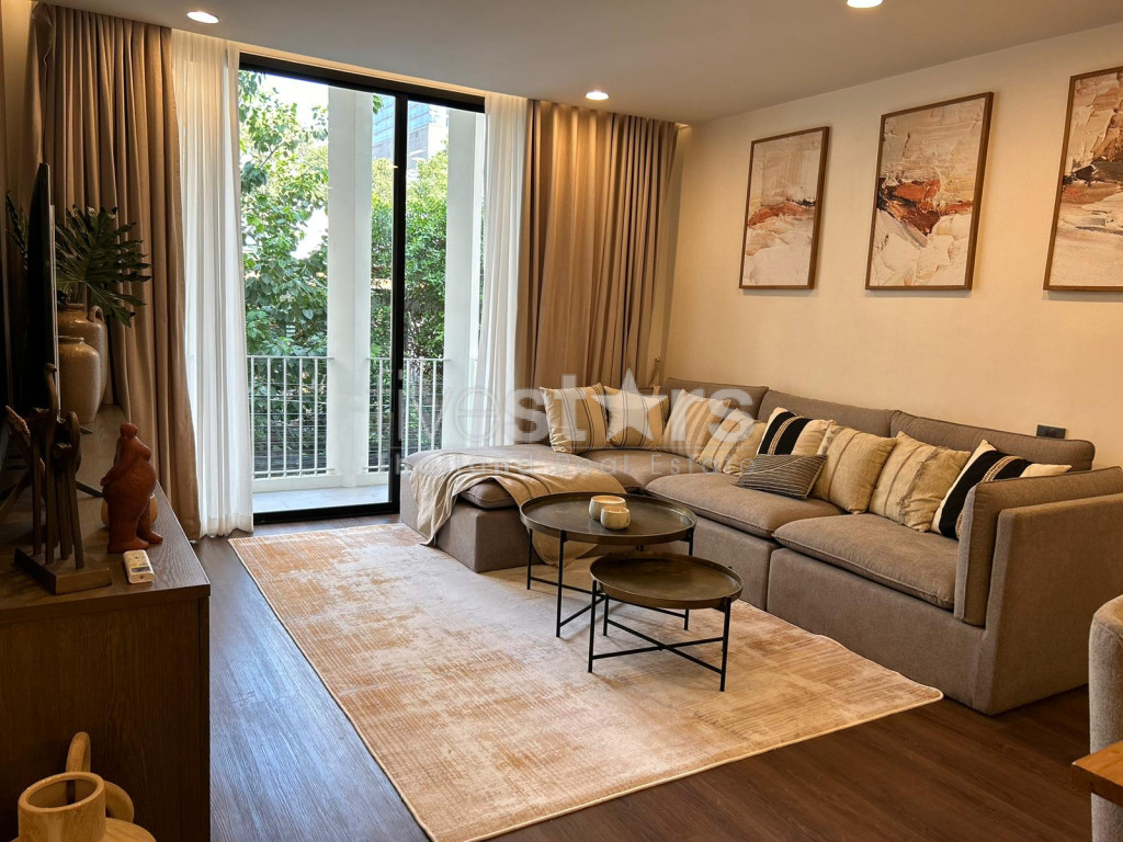 Stunning townhouse with 3 bedrooms and rooftop terrace for rent in Silom, photo 2