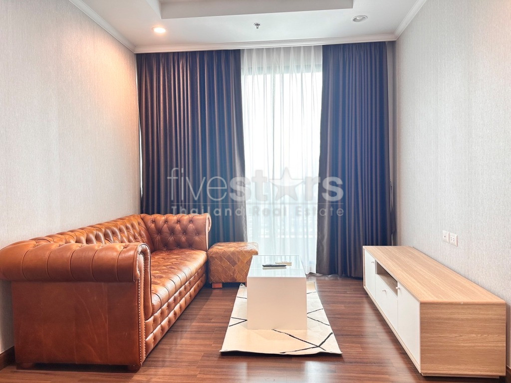 Condo 1 chambre étage élevé & vue dégagée à louer sur Suanplu - Sathorn, photo 5