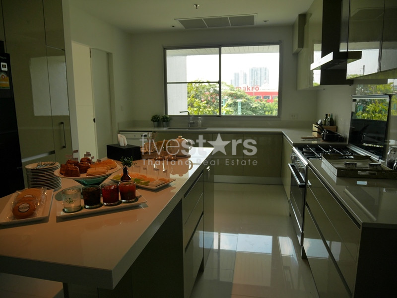 Appartement spacieux de 4 chambres a Sathorn, photo 14