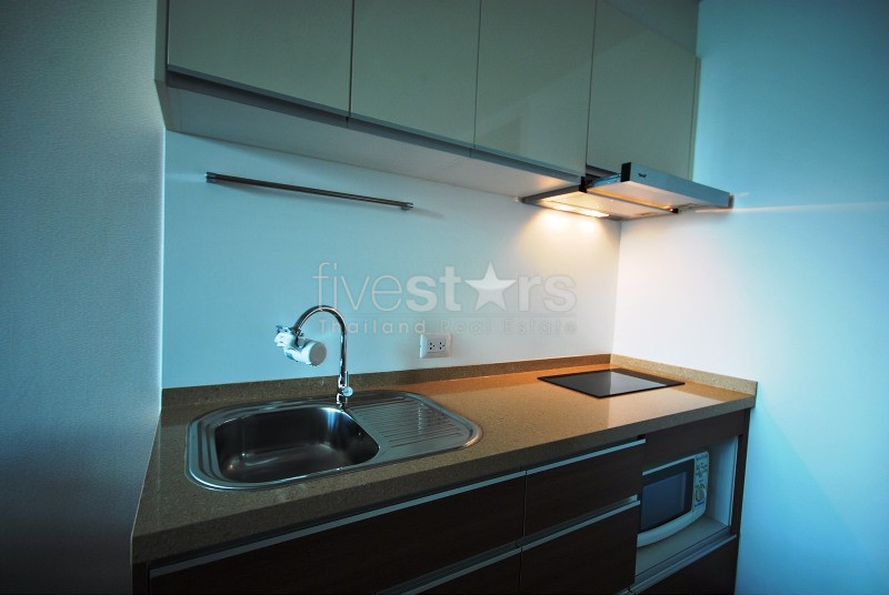 1 bedroom condo for rent near MRT Lumpini, photo 4