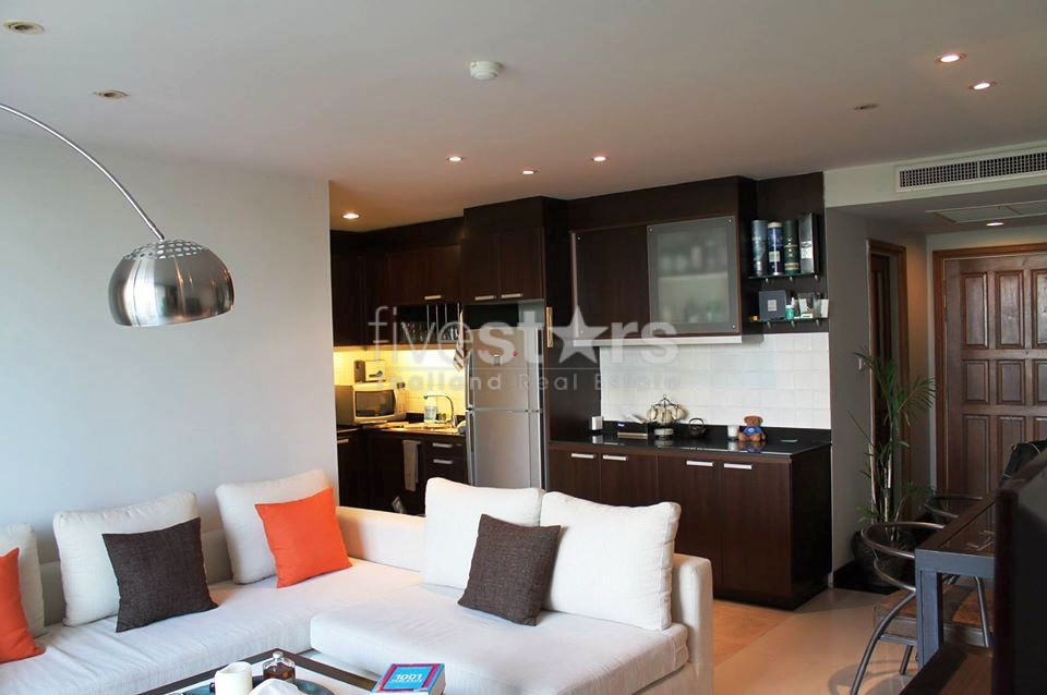 Appartement de 2 chambres à louer proche du BTS Chongnonsi
