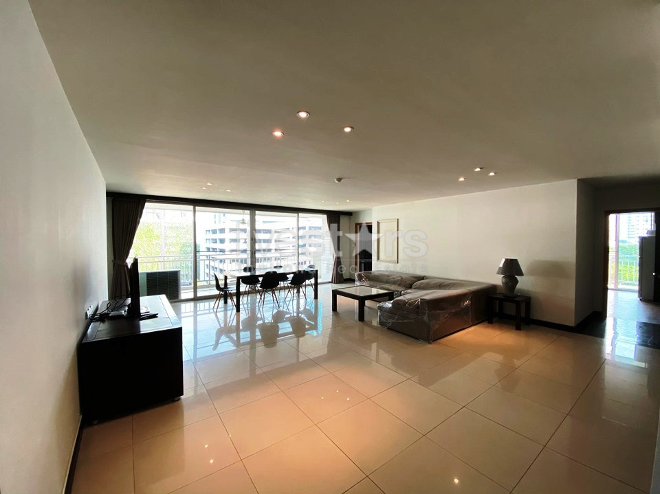 Appartement de 3 chambres à louer à Sathorn