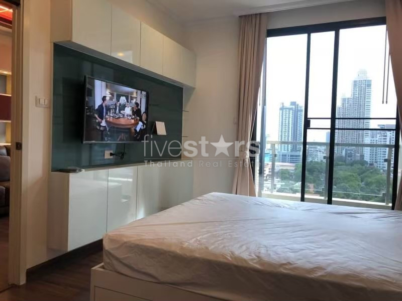 1 bedroom condo for sale on Sathorn, photo 10