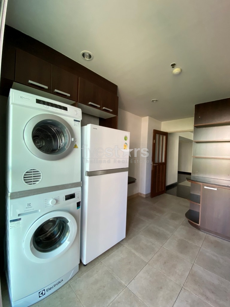 Condo de 3 chambres à louer sur Sathorn, photo 15