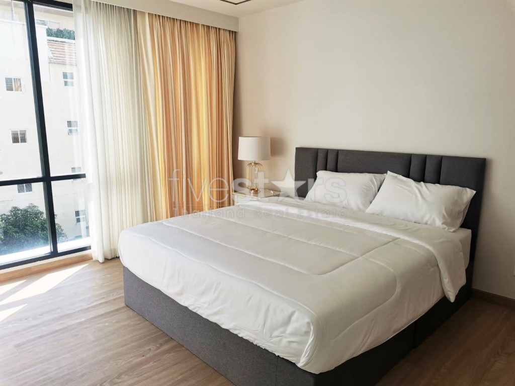 Appartement moderne 2 chambres à Sathorn, 10 minutes du BTS Chong Nonsi, photo 6
