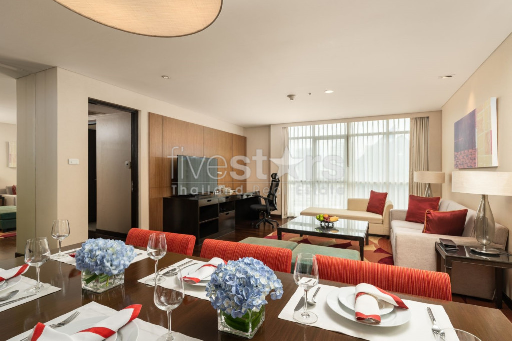 Appartement luxueux de 3 chambres à Sathorn, proche du parc Lumpini, photo 2
