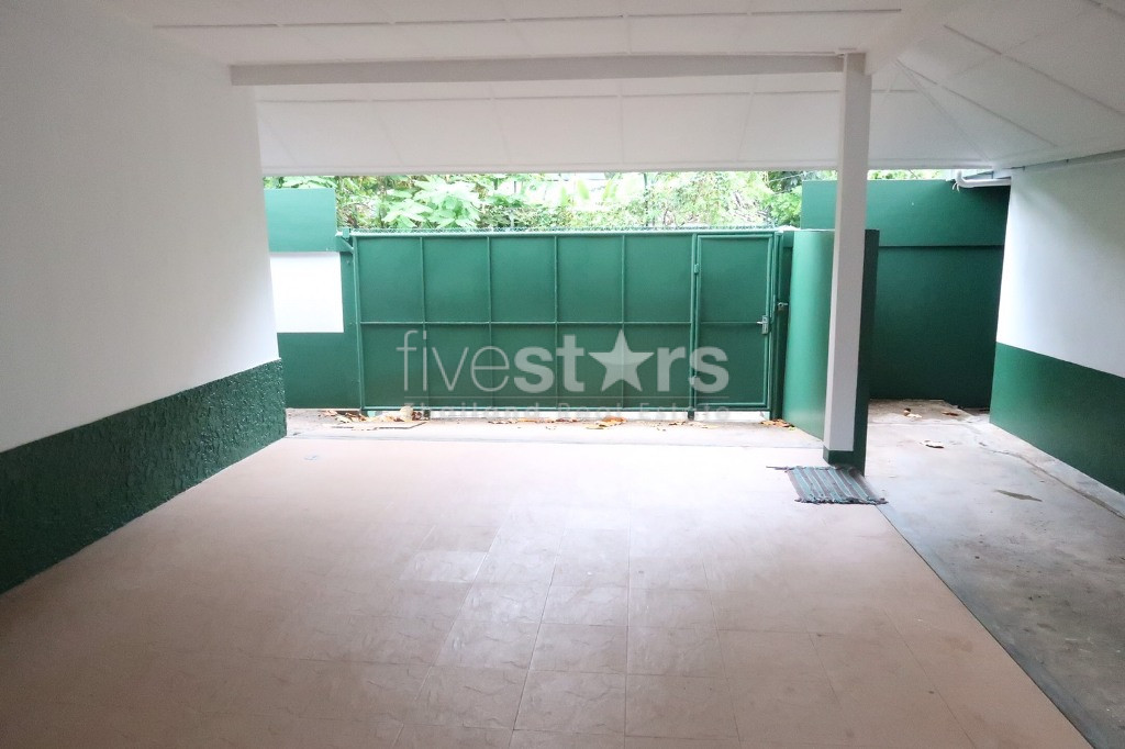 Single house 3 bedrooms for rent near BTS Chongnonsi, photo 11