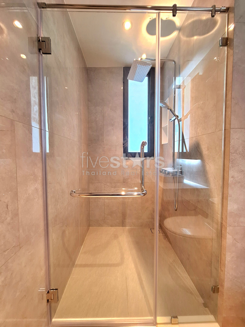Luxe 3 chambres à louer sur Ratchadamri, photo 10