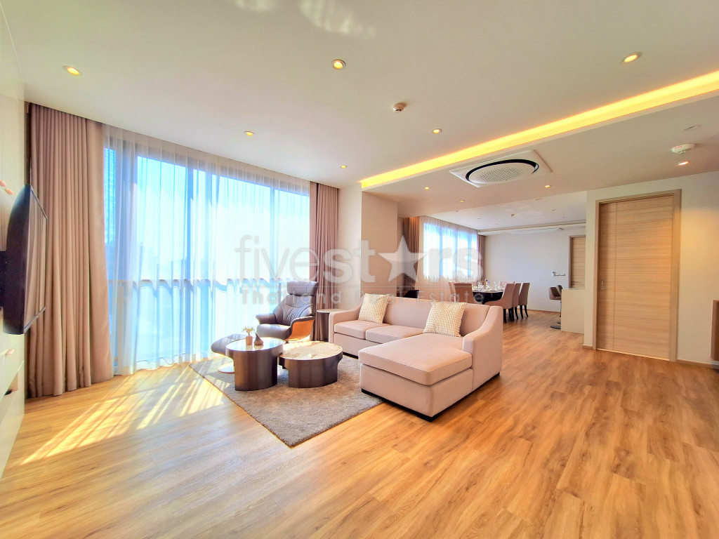 Luxe 3 chambres à louer sur Ratchadamri