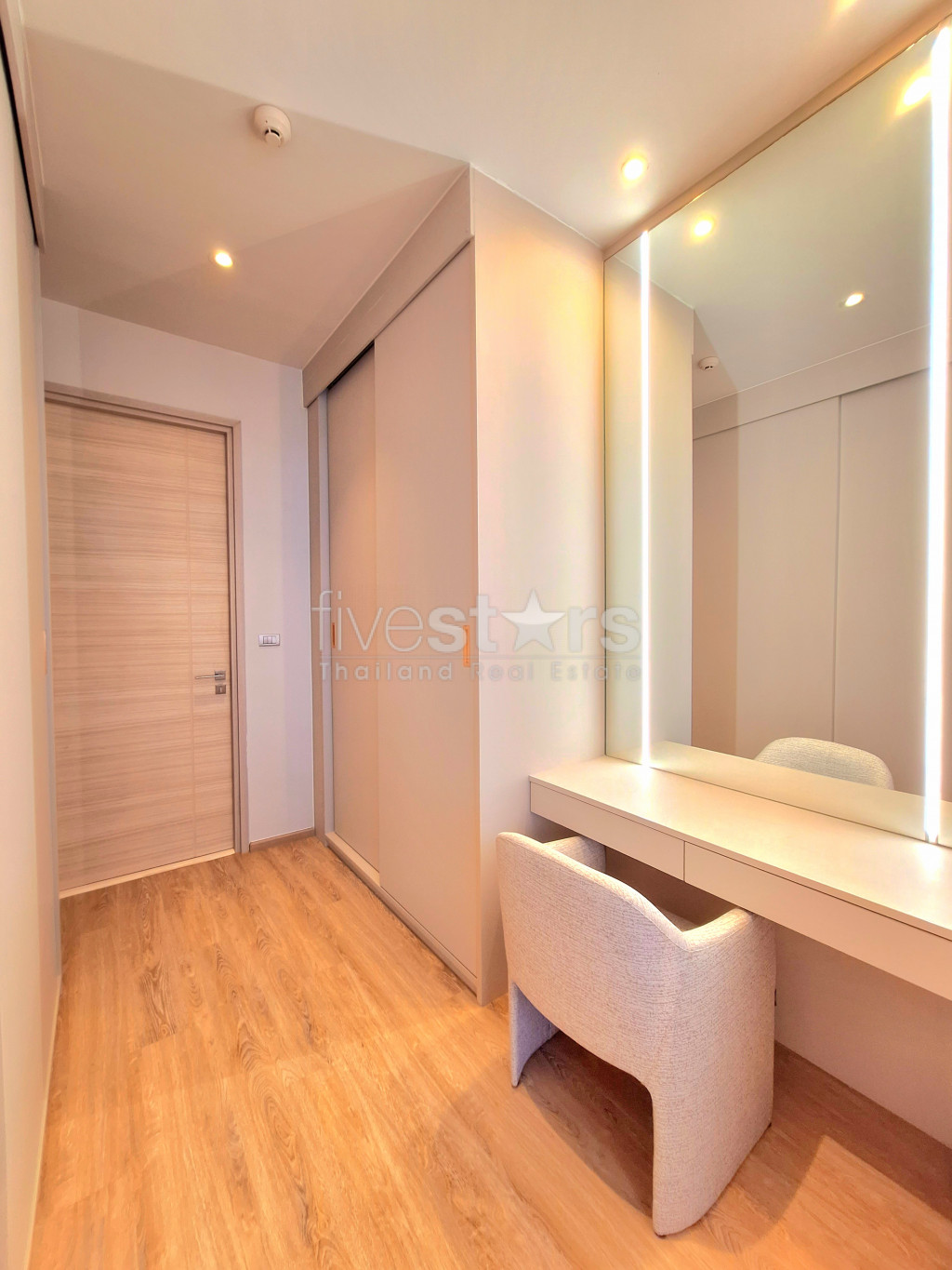 Grand 3 chambres moderne à louer à Sukhumvit - Bearing, photo 7