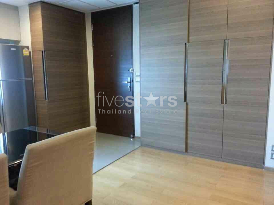 Condo de 2 chambres en étage élevé à vendre entre Asoke et Petchaburi, photo 7
