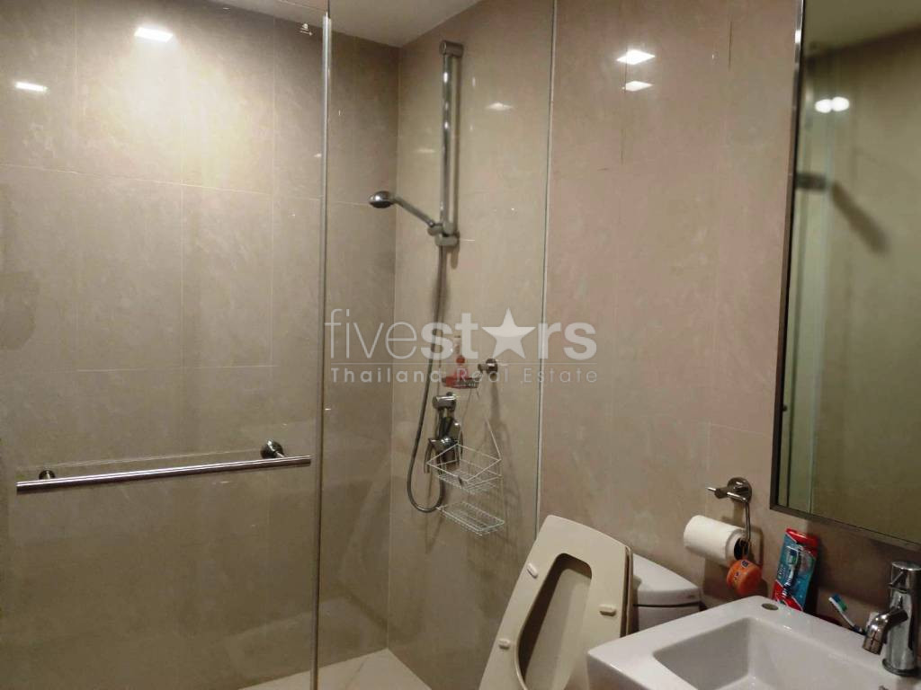 Magnifique duplex 2 chambres à 5 minutes de marche du BTS Pra Khanong, photo 19