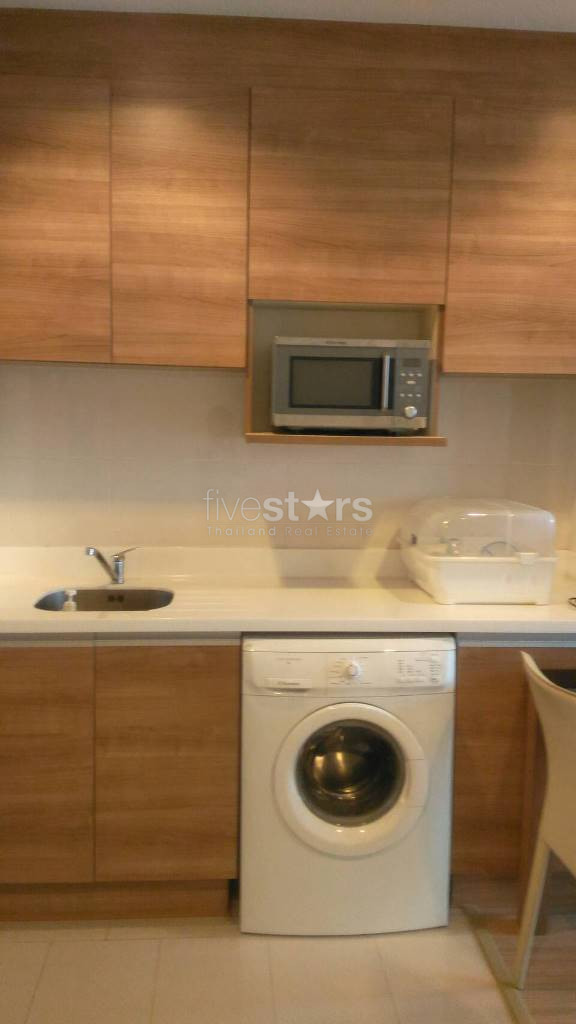 2 bedroom condo for rent close to Huai Khwang MRT station, photo 6