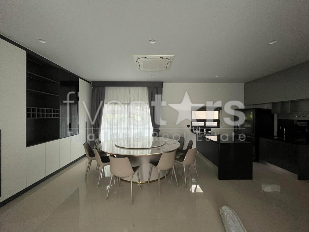 Detached house 4 - Bedroom for sale on Krungthep Kreetha, photo 9