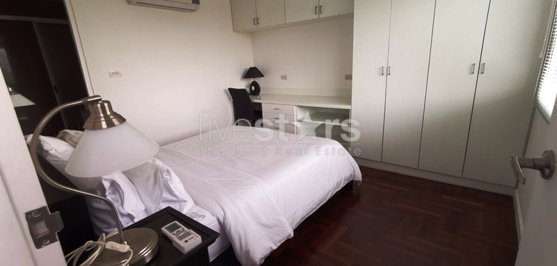 Appartement spacieux de 4 chambres à louer près du MRT Lumpini, photo 6