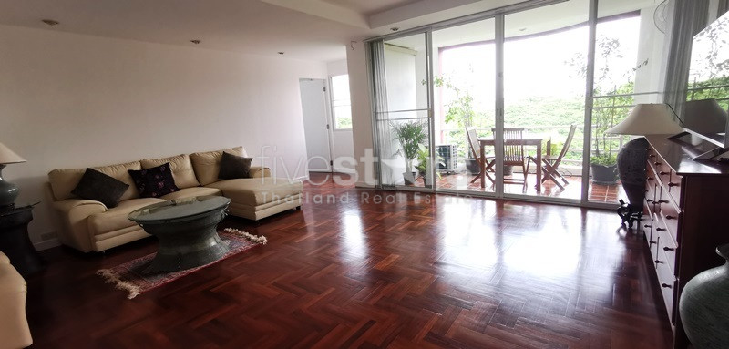 Appartement spacieux de 4 chambres à louer près du MRT Lumpini