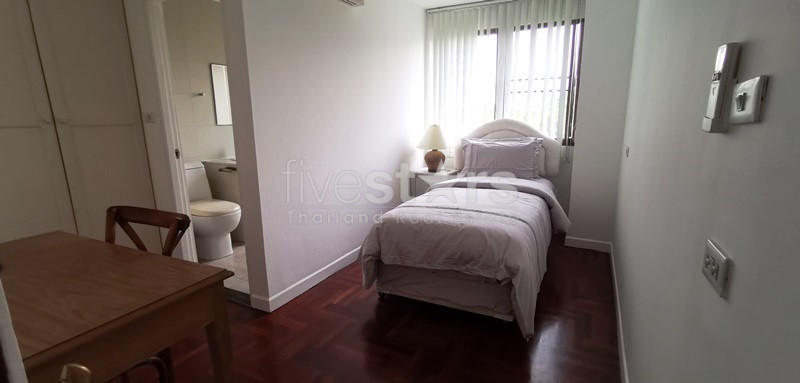 Appartement spacieux de 4 chambres à louer près du MRT Lumpini, photo 11