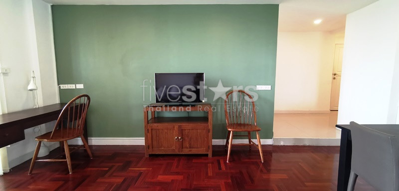Appartement spacieux de 2 chambres à louer près du MRT Lumpini, photo 2