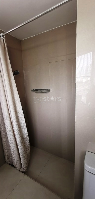 Appartement spacieux de 2 chambres à louer près du MRT Lumpini, photo 18