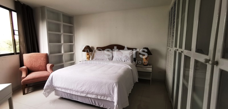 Appartement spacieux de 2 chambres à louer près du MRT Lumpini, photo 13