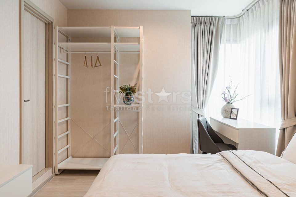 Modern 2 bedrooms condo for rent near BTS Ploenchit, photo 7
