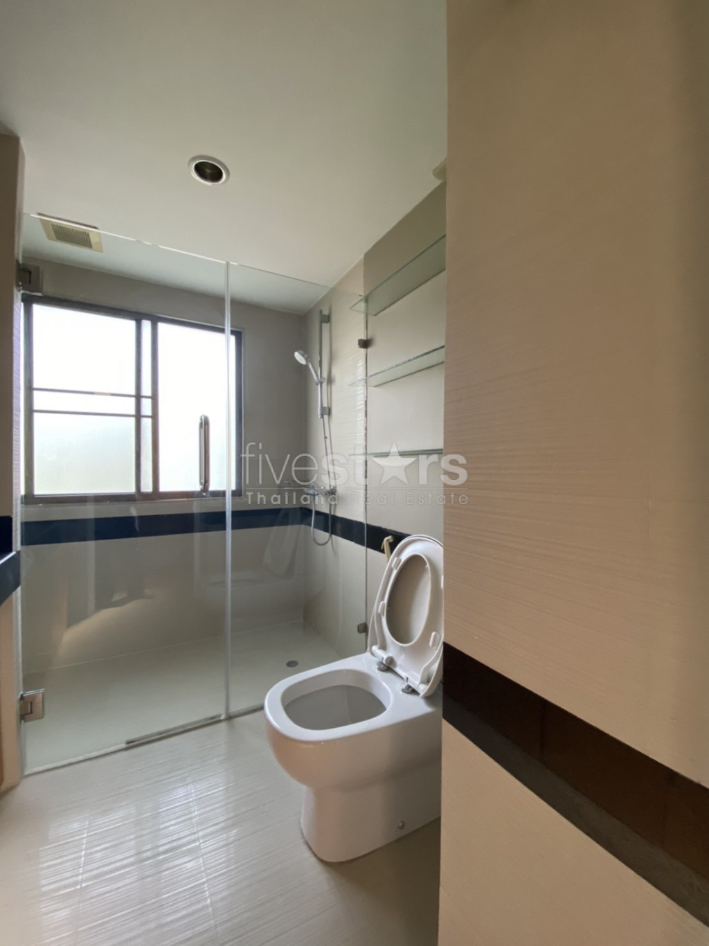 Large 2 bedrooms condo for rent near MRT Lumpini and Park, photo 20