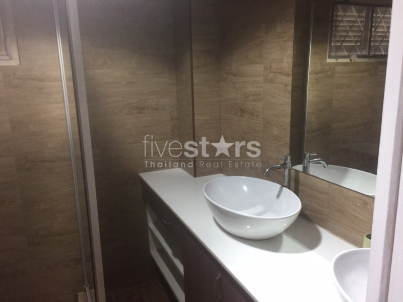 Maison à louer non loin du BTS Ploenchit, photo 6