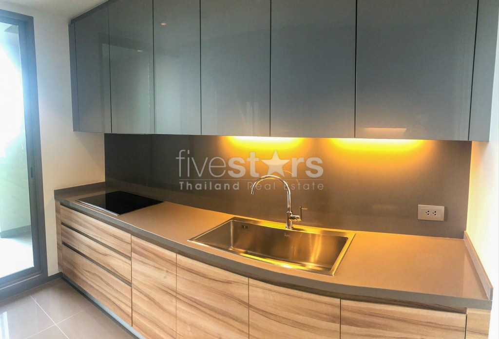 2-bedroom modern condo for sale in Yen Akard area, photo 5