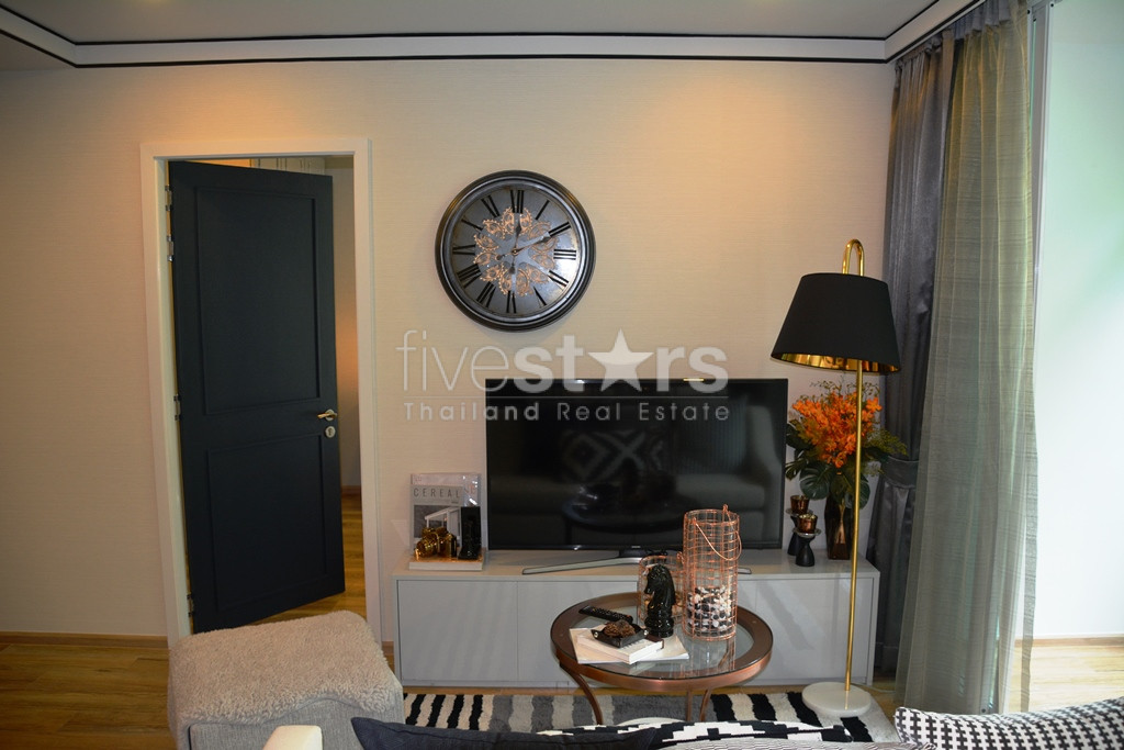 2-bedroom condo in residential area of Yen Akard, photo 3