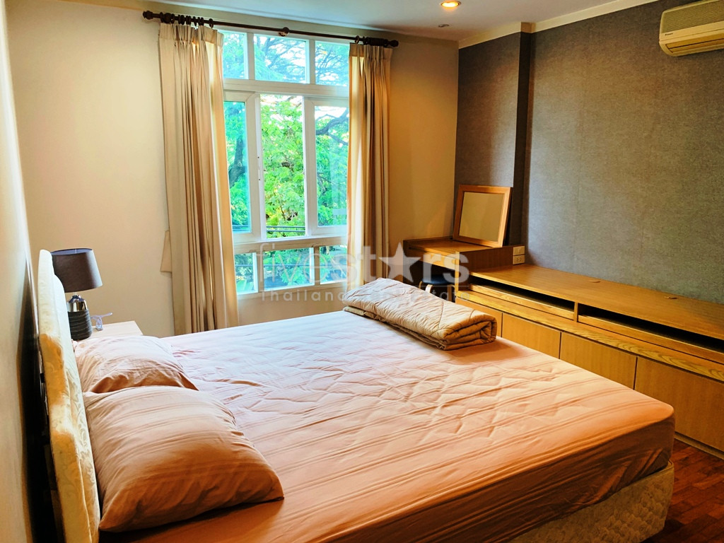 Large 1 bedroom condo for rent near MRT Lumpini, photo 4