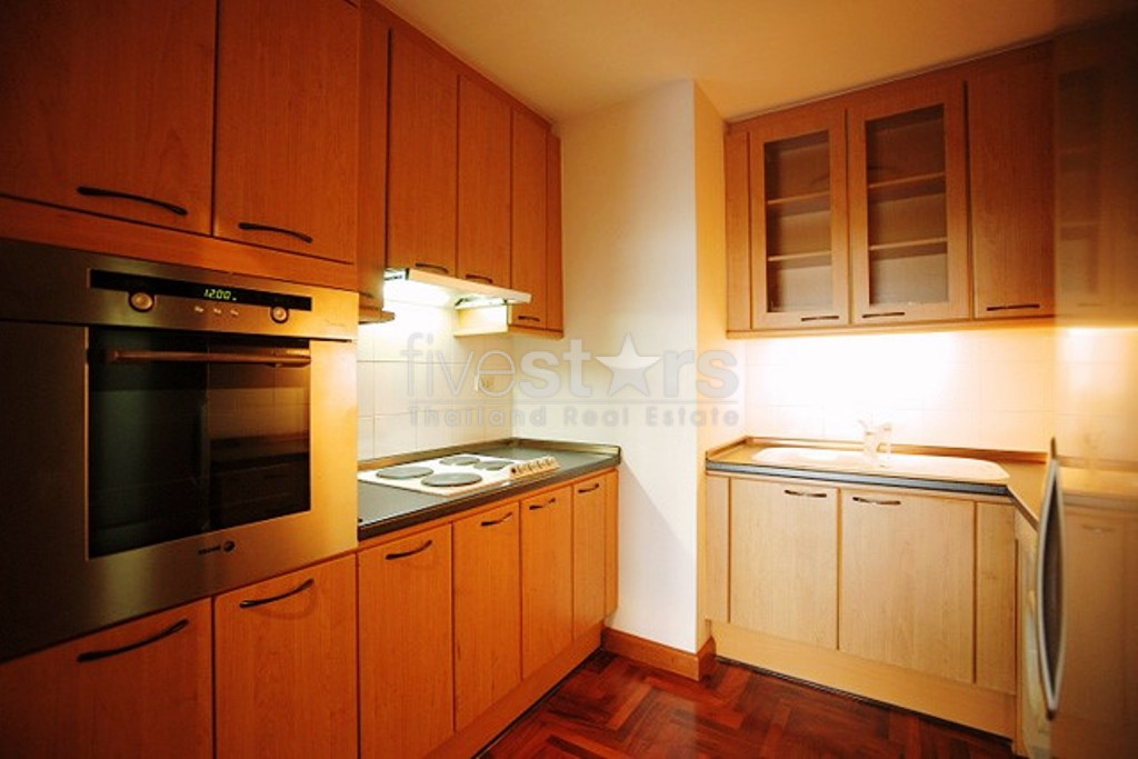 Appartement spacieux de 2 chambres à louer dans le quartier de Sathorn, photo 4
