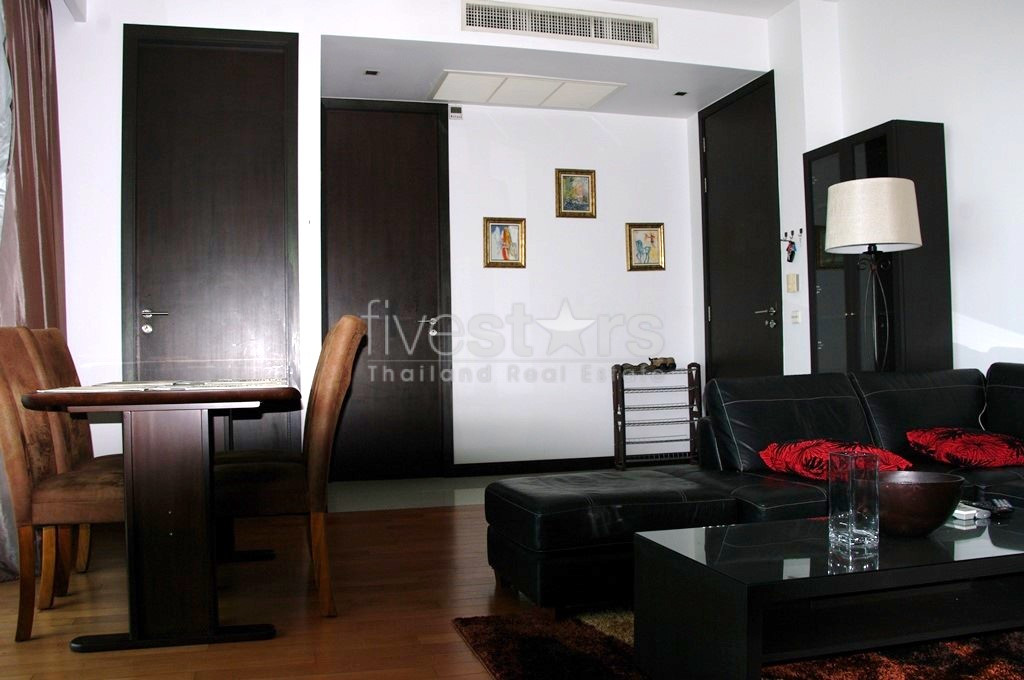 2 bedrooms condo for rent in Yen Arkard Sathorn area, photo 6