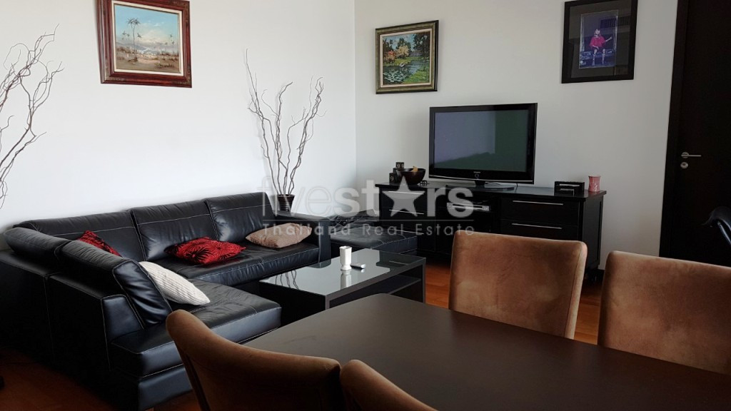 2 bedrooms condo for rent in Yen Arkard Sathorn area