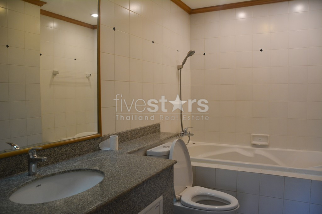2-bedroom condo for sale in Yen Akard area, photo 16