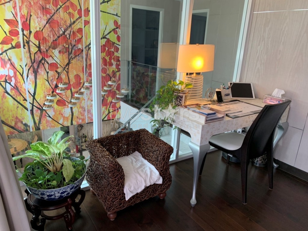 3 bedroom duplex condo for sale on Yen Akat Sathorn, photo 4