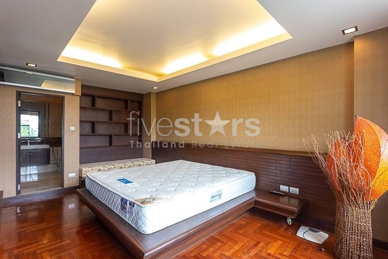 3 chambres à louer à Soi Yen Arkard, MRT Lumpini, photo 7